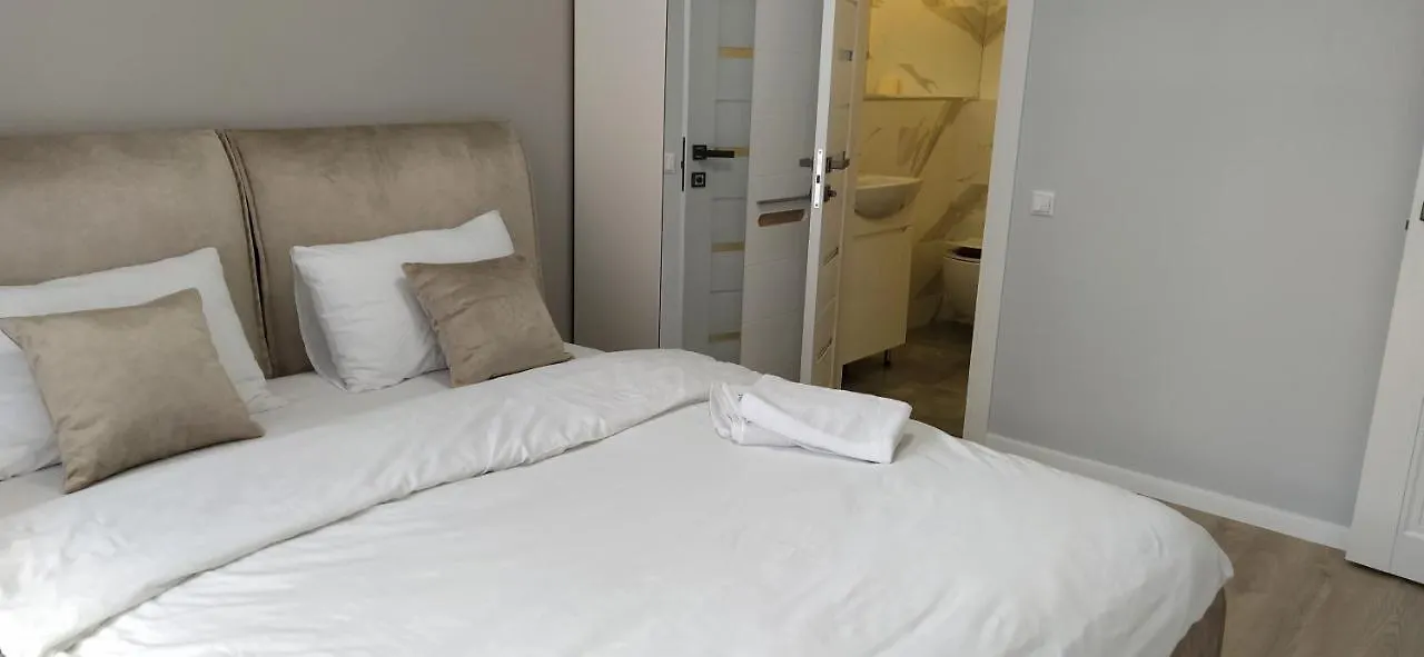 Avalon Apart-Hotel Lviv 0*,